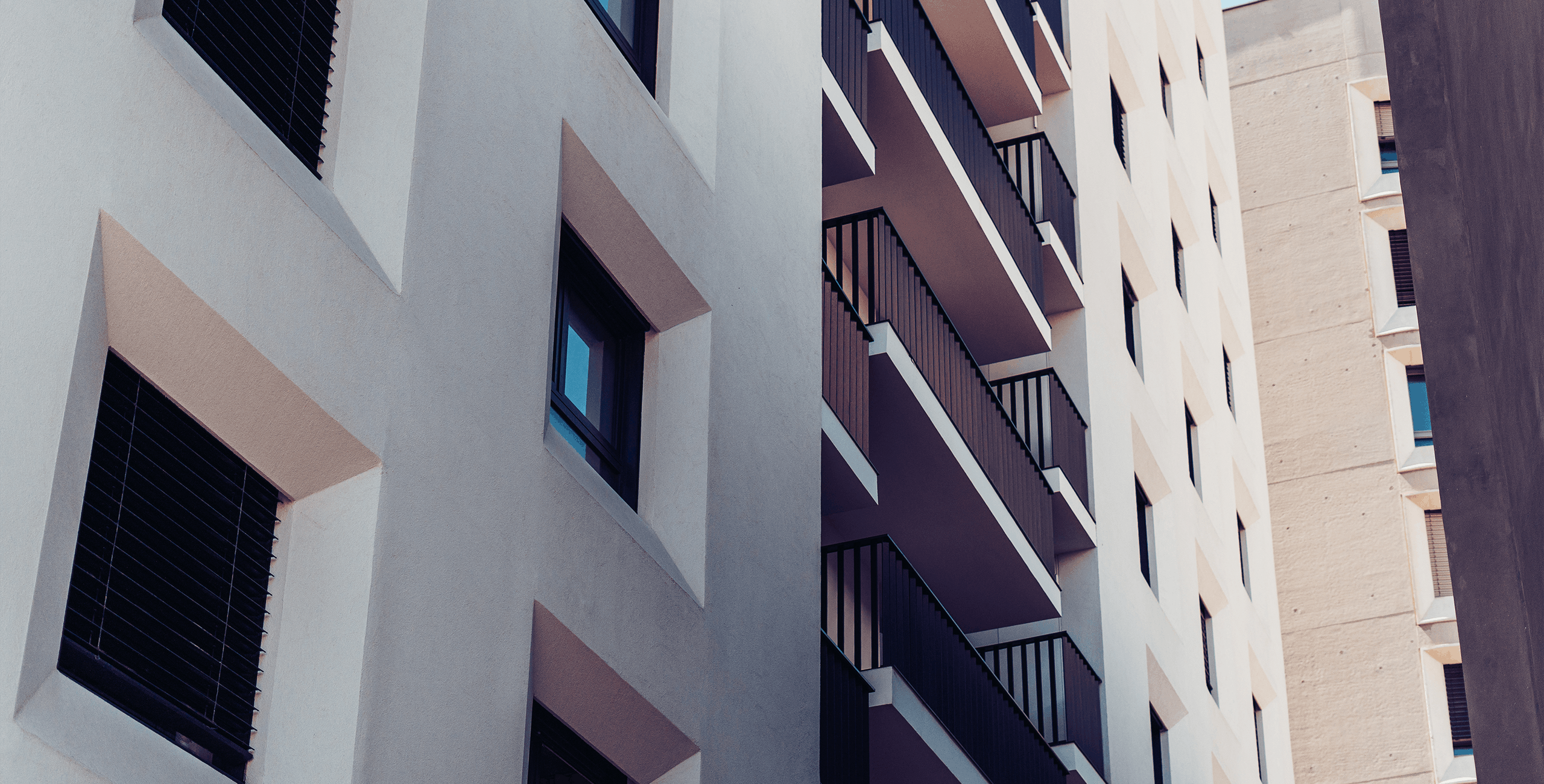 Zavarovanja >> Premoženjska zavarovanja >> Zavarovanje doma Zavarovanja >> Premoženjska zavarovanja >> Zavarovanje doma